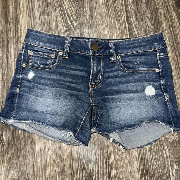 American Eagle Size 4 Denim Shorts Super Stretch - Picture 1 of 5